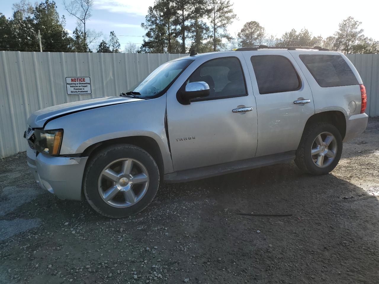  Salvage Chevrolet Tahoe