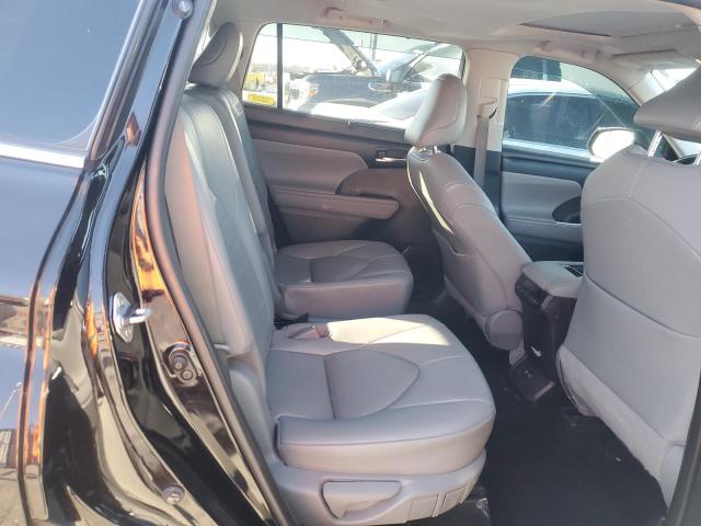 2021 TOYOTA HIGHLANDER - 5TDGZRAH2MS075198
