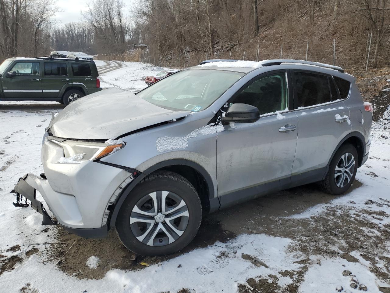  Salvage Toyota RAV4