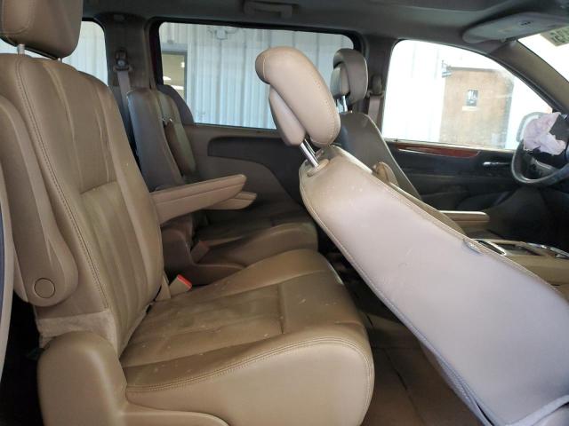2016 CHRYSLER TOWN & COU - 2C4RC1CG4GR166521