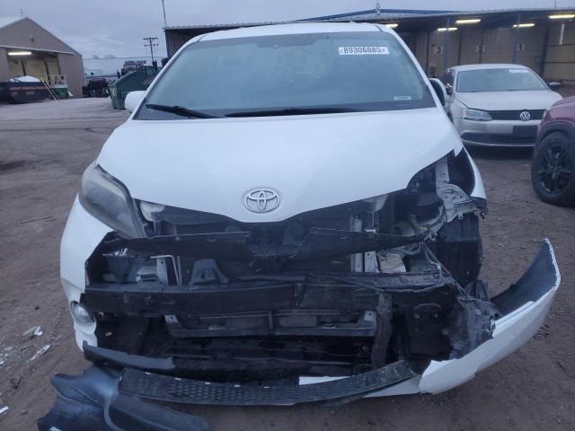 2017 TOYOTA SIENNA SE 5TDXZ3DC4HS769359
