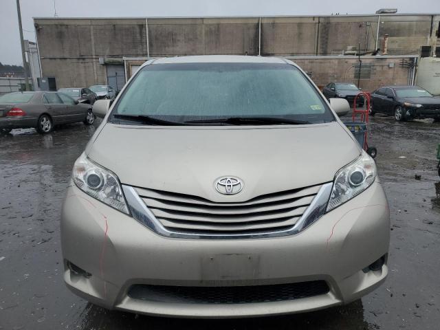 2015 TOYOTA SIENNA LE 5TDKK3DC4FS659861