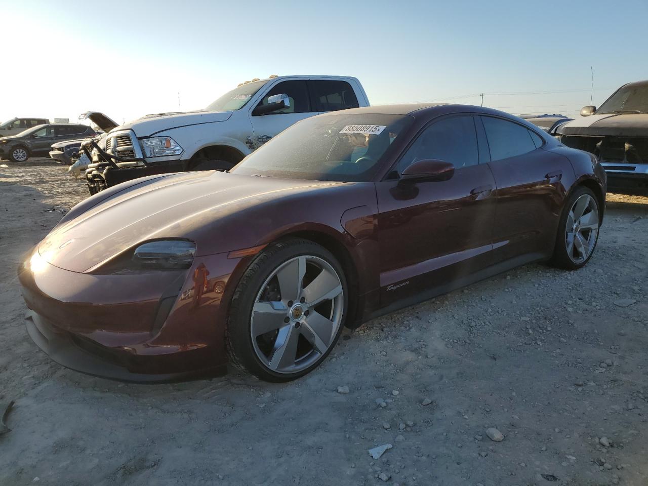  Salvage Porsche Taycan