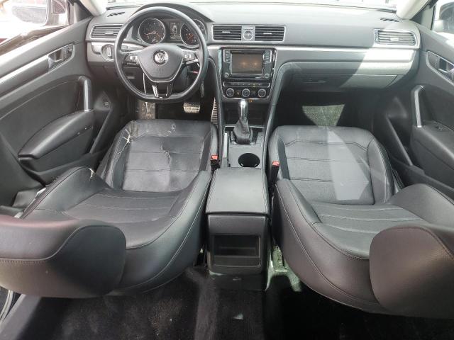 2017 VOLKSWAGEN PASSAT R-L - 1VWDT7A33HC081187