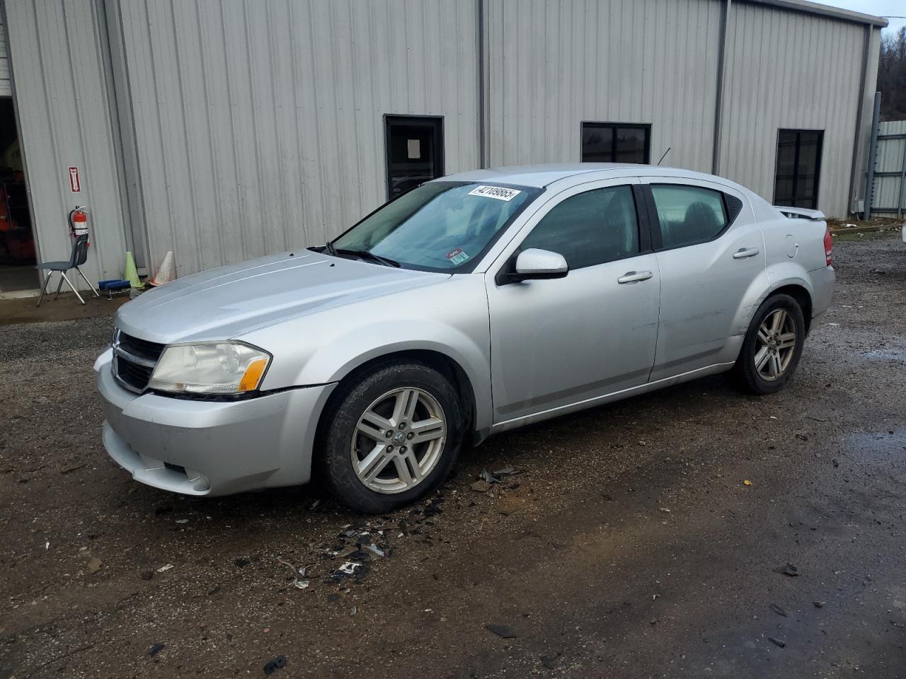  Salvage Dodge Avenger