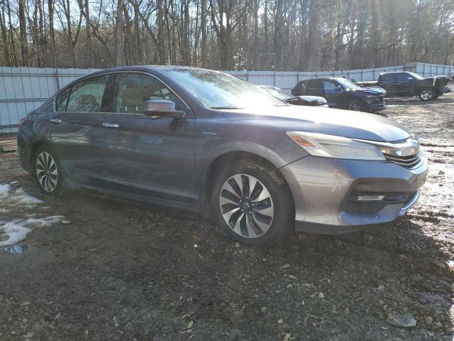 2017 HONDA ACCORD TOU - JHMCR6F73HC019404