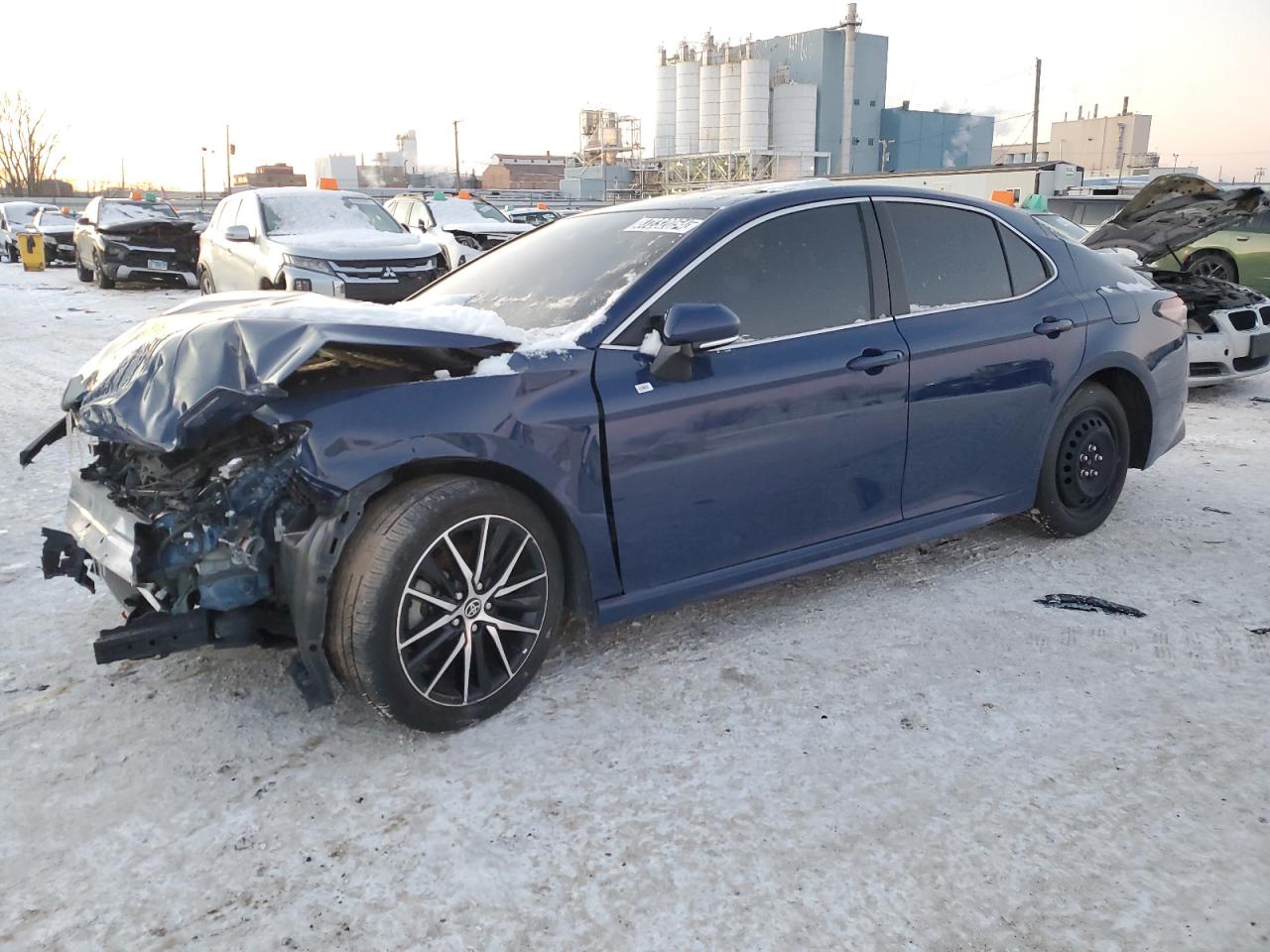  Salvage Toyota Camry