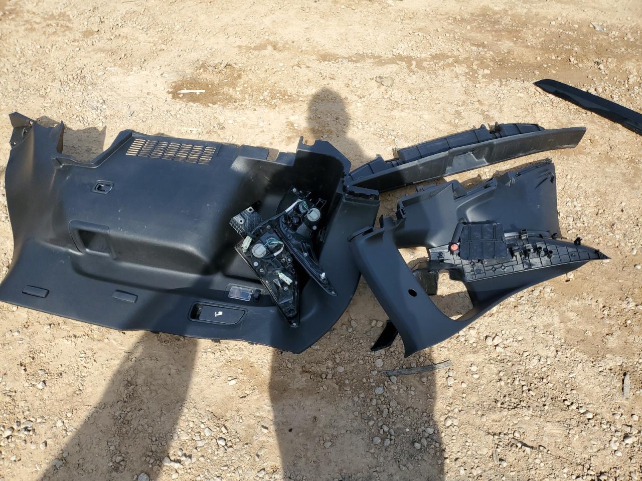 MITSUBISHI OUTLANDER SEL