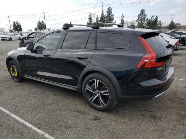 VOLVO V60 CROSS 2023 black  gas YV4L12WZ2P2106439 photo #3