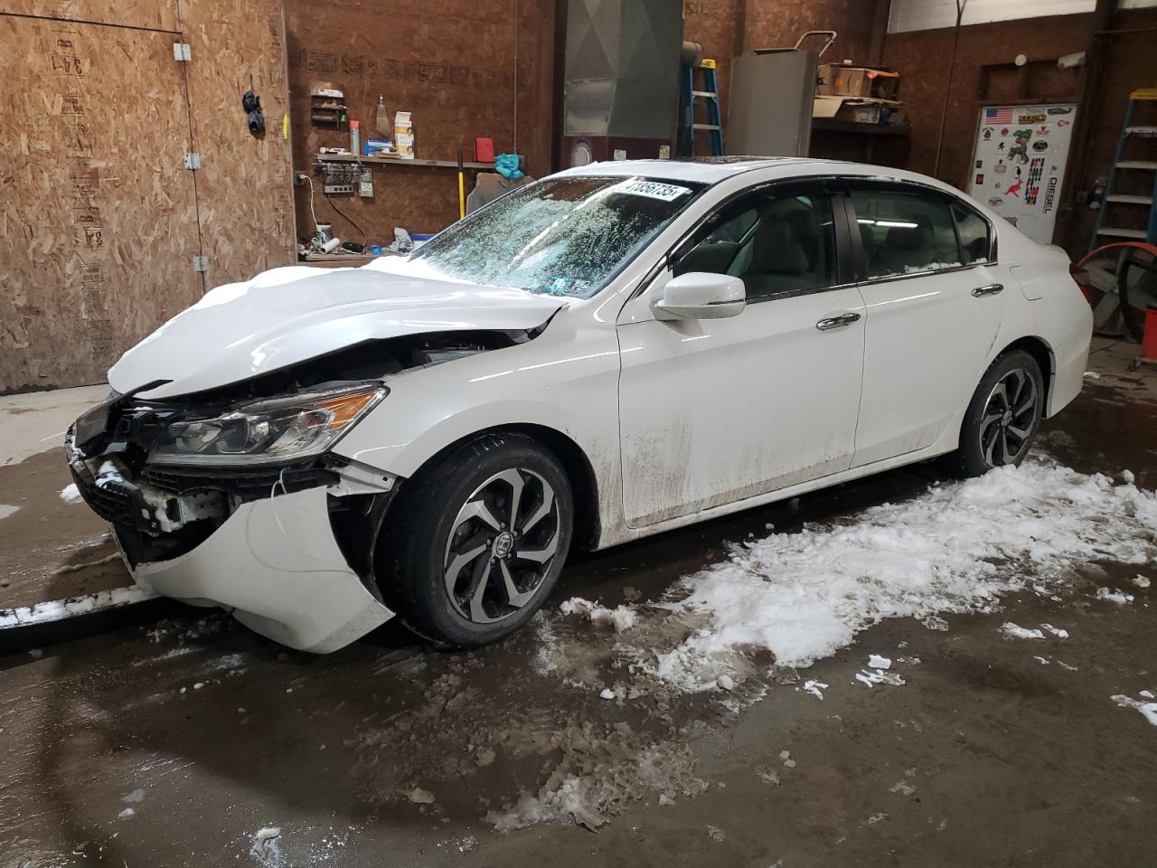  Salvage Honda Accord