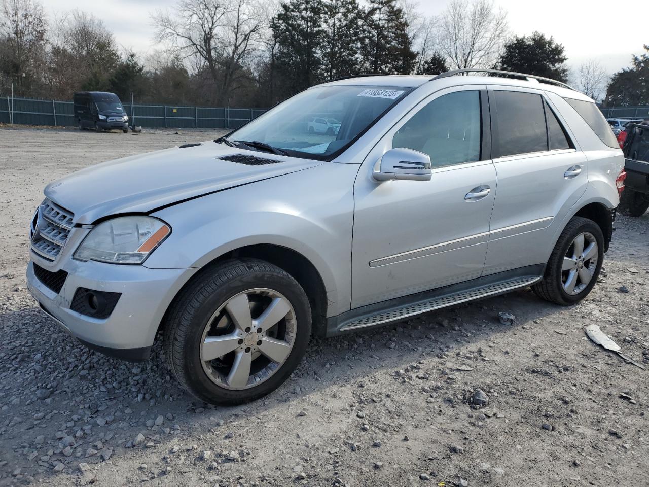  Salvage Mercedes-Benz M-Class