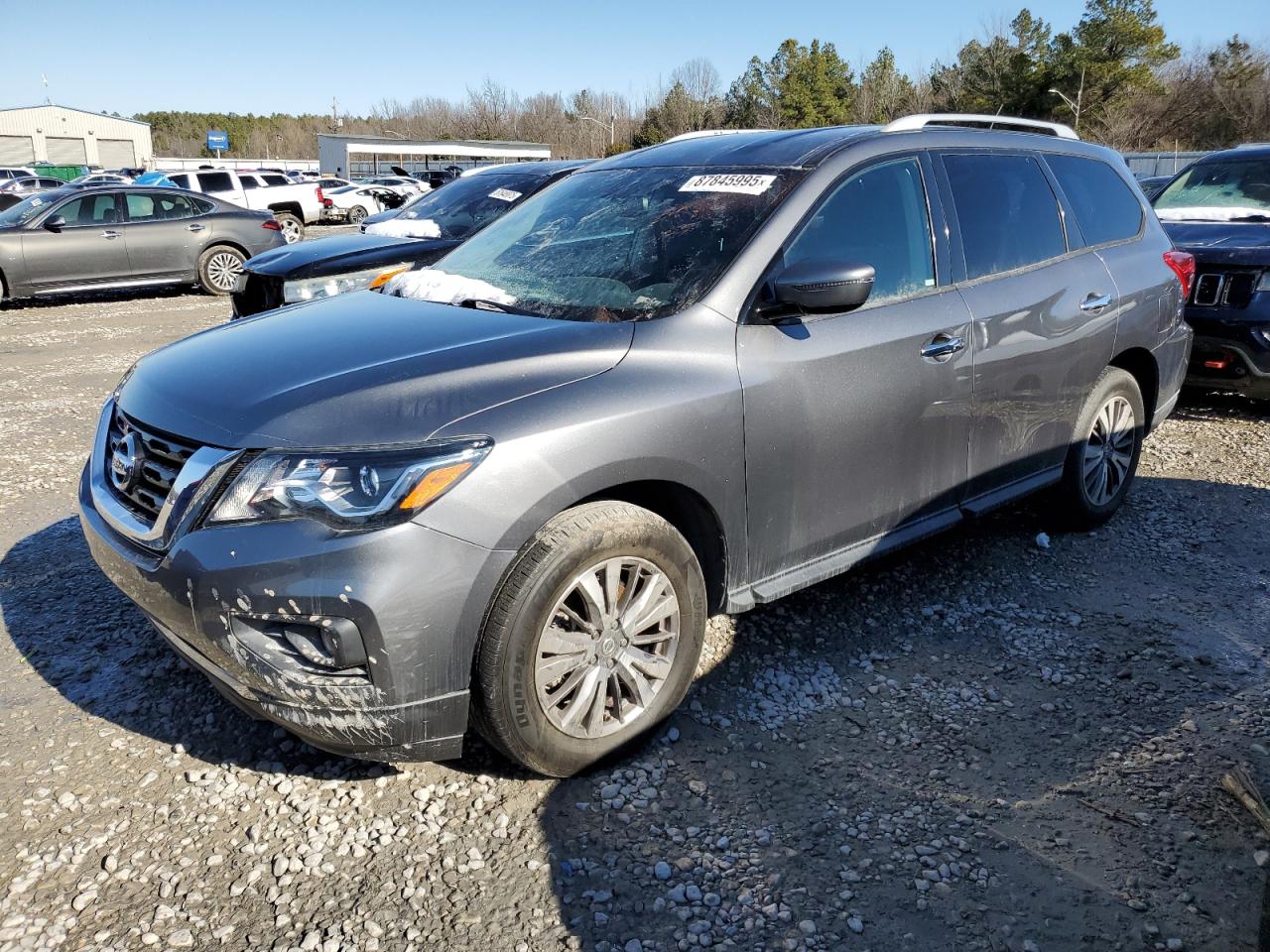  Salvage Nissan Pathfinder