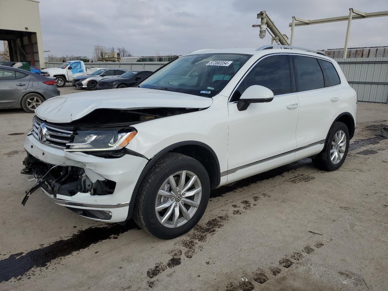  Salvage Volkswagen Touareg