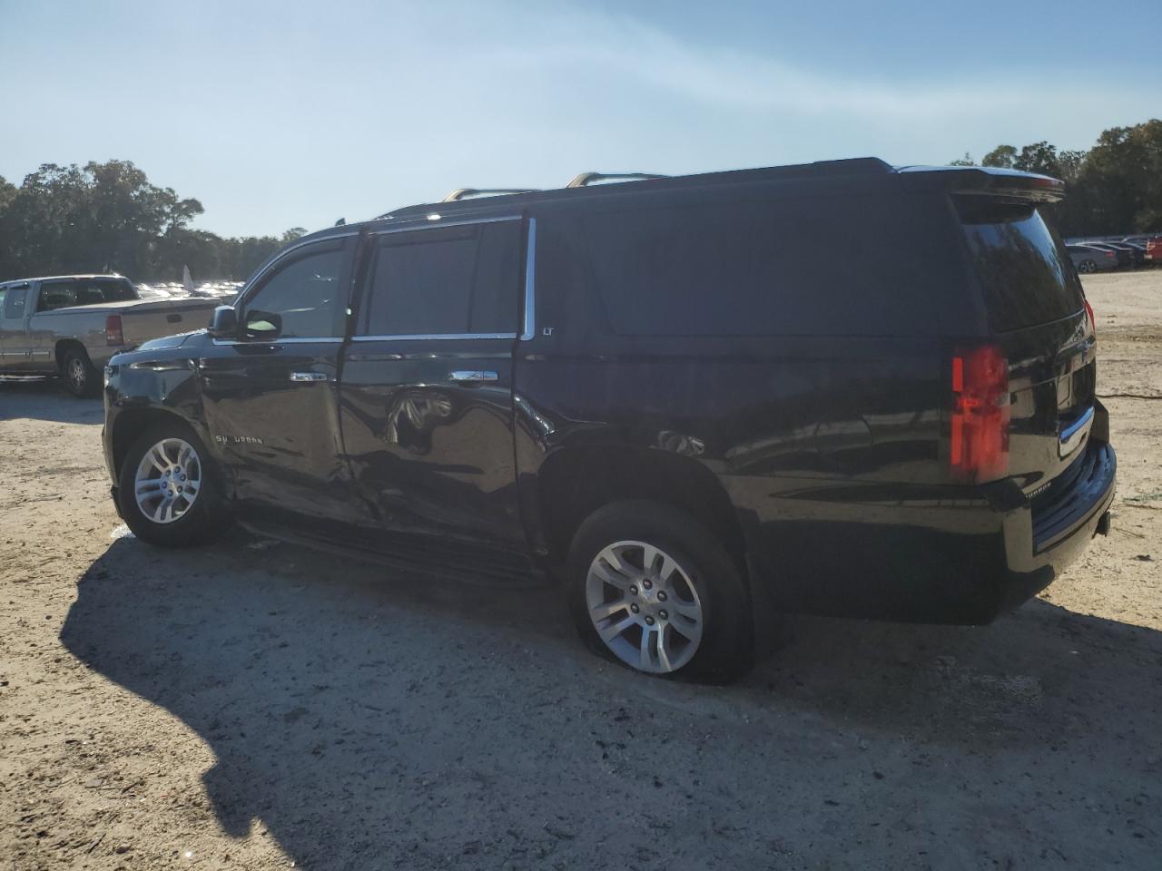 CHEVROLET SUBURBAN 2019
