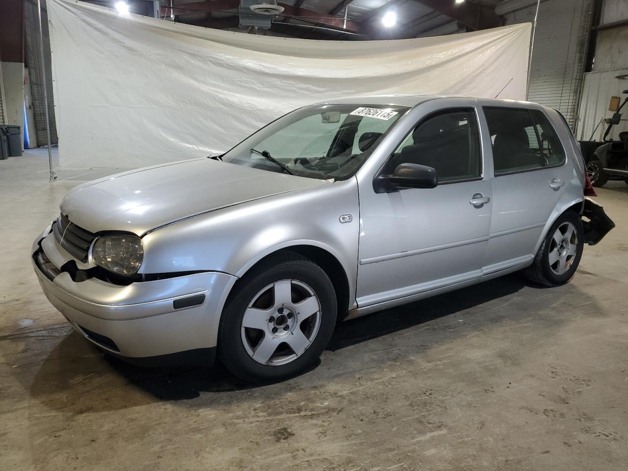  Salvage Volkswagen Golf