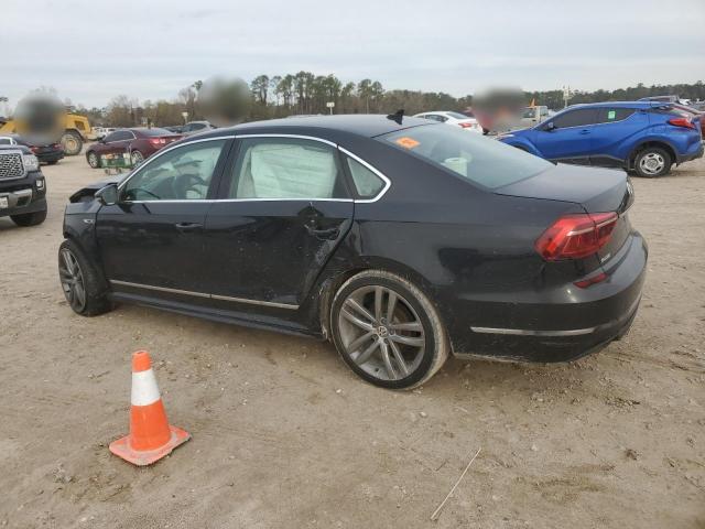 2017 VOLKSWAGEN PASSAT R-L - 1VWDT7A35HC060664