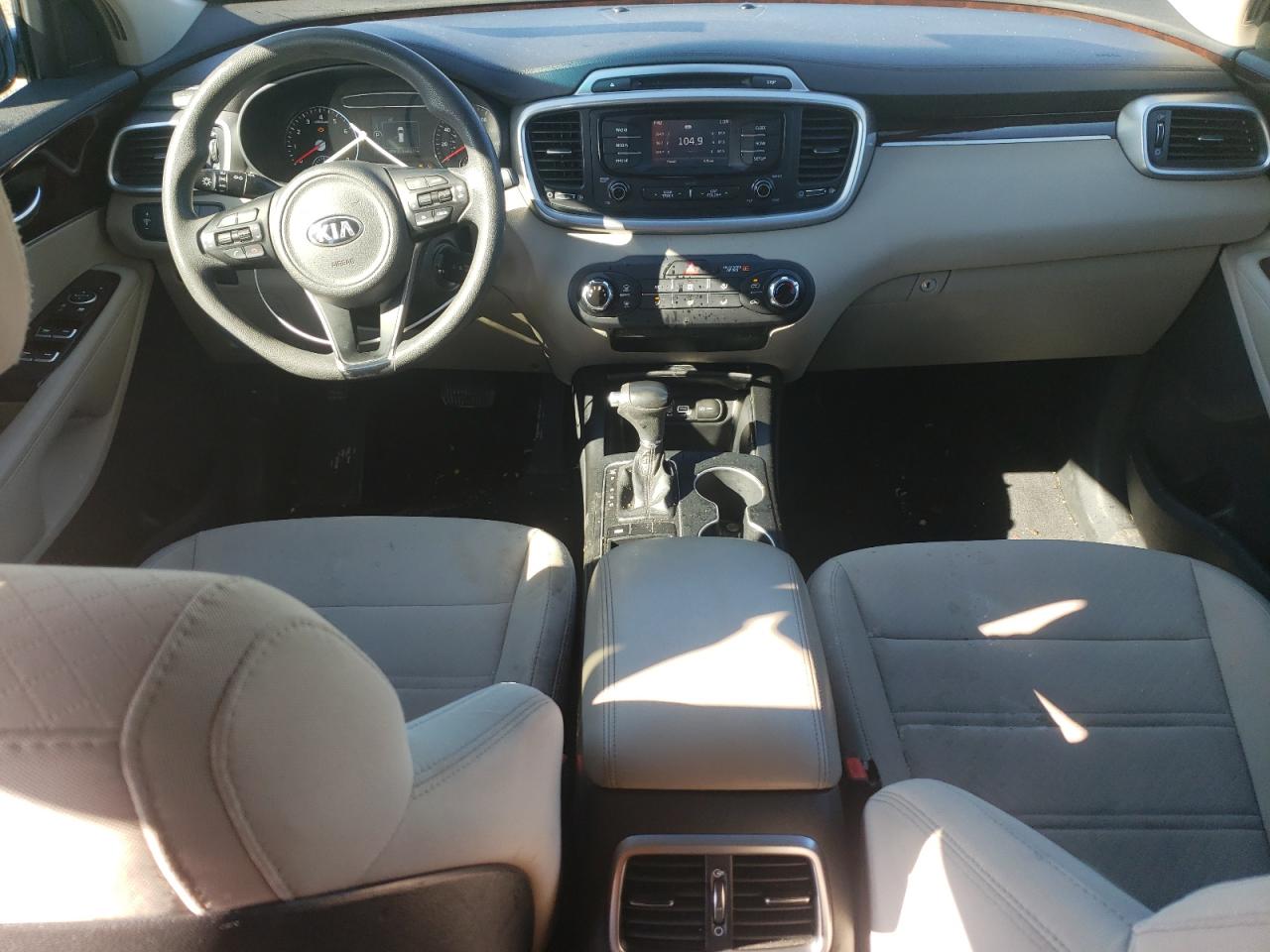 Kia Sorento lx 2017