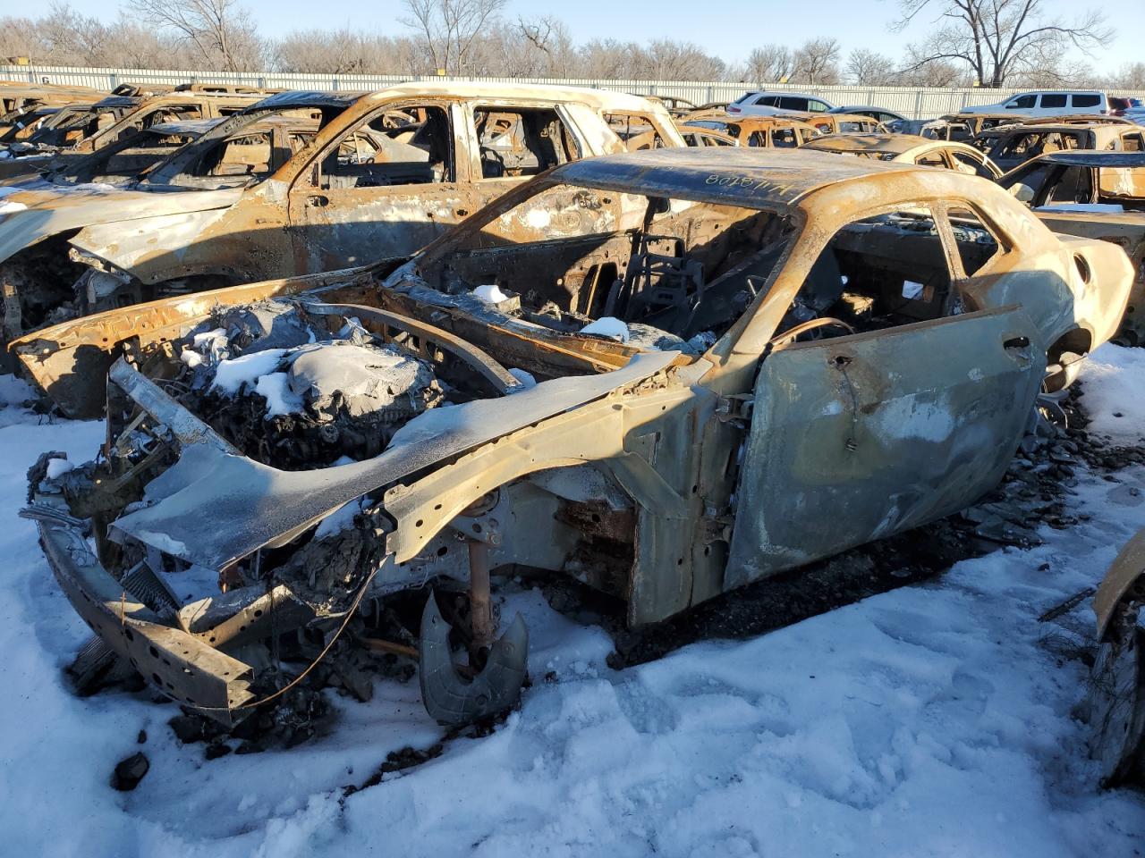  Salvage Dodge Challenger