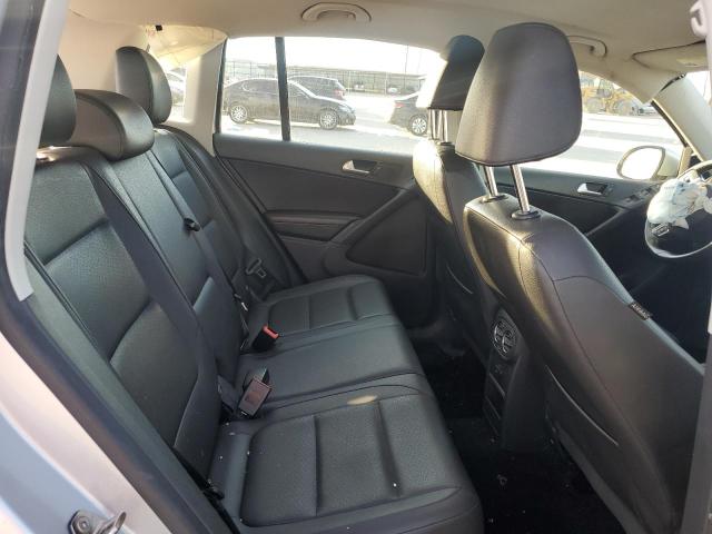 2016 VOLKSWAGEN TIGUAN S - WVGAV7AX9GW525510