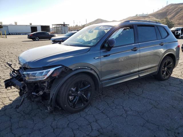 VOLKSWAGEN TIGUAN SE 2023 gray  gas 3VVCB7AX6PM056271 photo #1