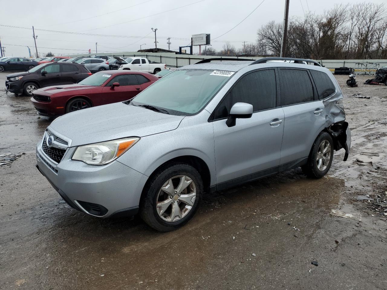  Salvage Subaru Forester