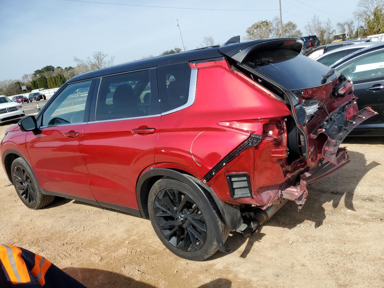 MITSUBISHI OUTLANDER SEL