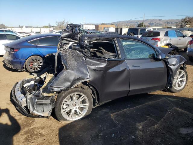 2024 TESLA MODEL Y - 7SAYGAEE2RF027291