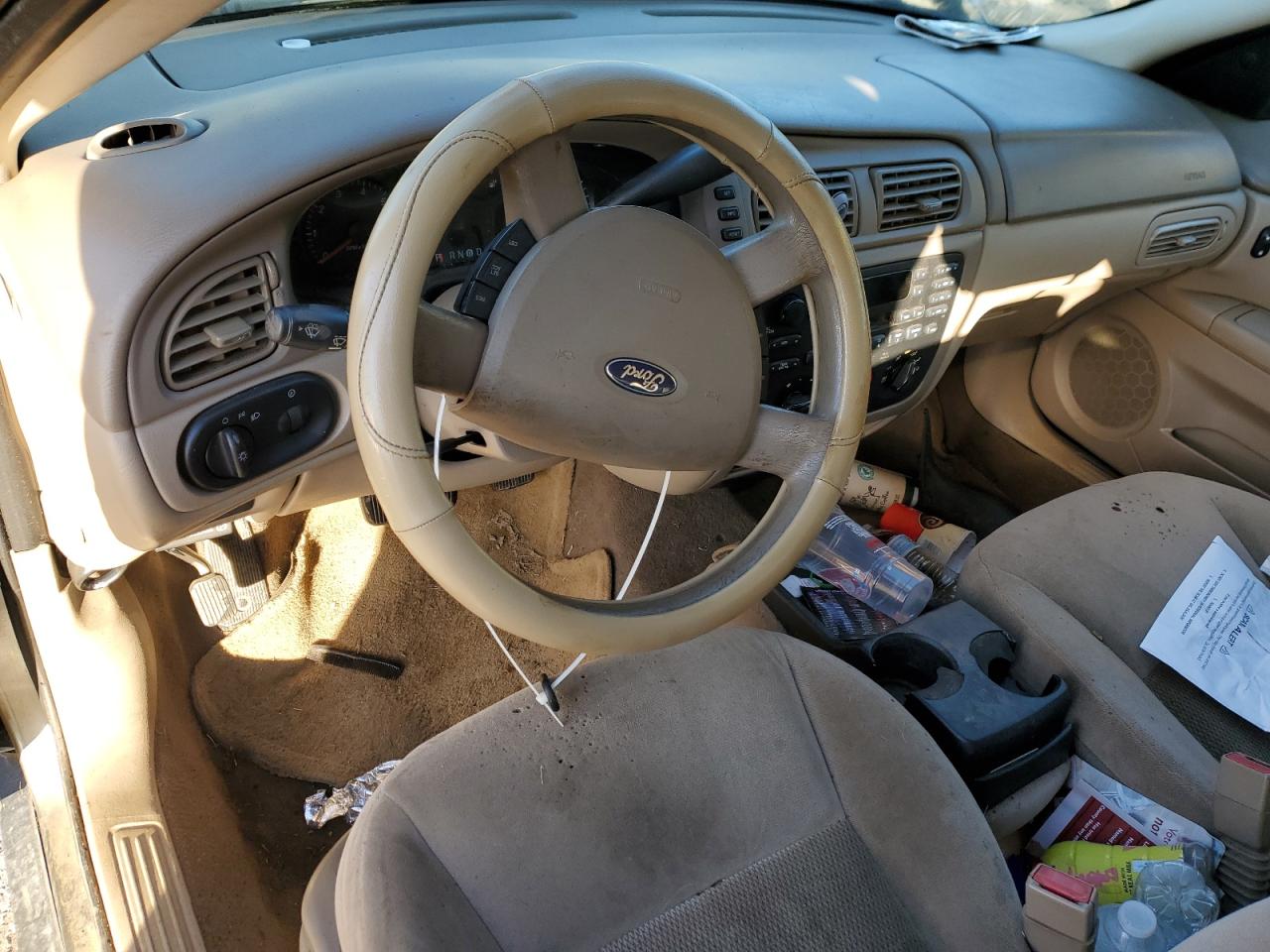 Lot #3266756361 2004 FORD TAURUS SE