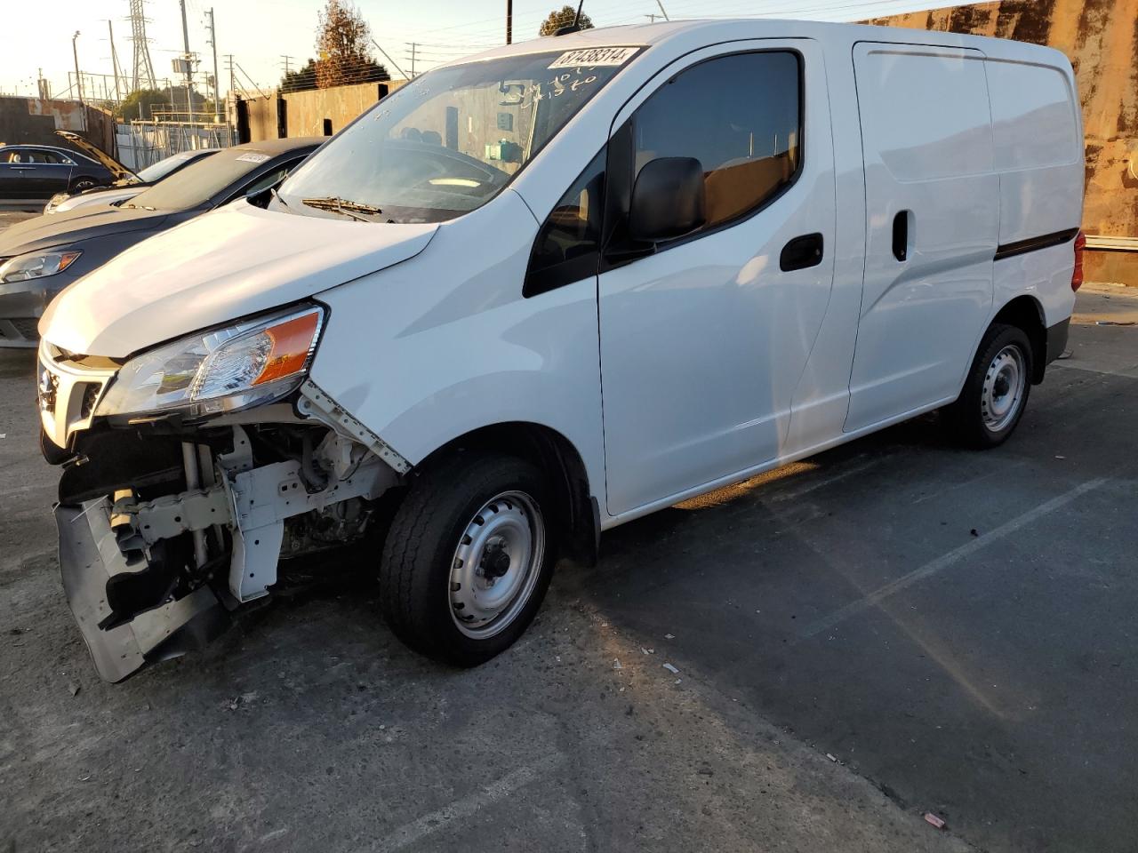  Salvage Nissan Nv