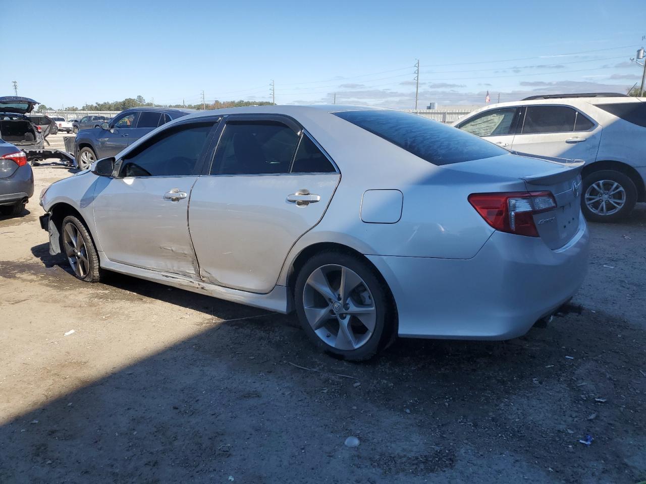 Lot #3049608695 2014 TOYOTA CAMRY L