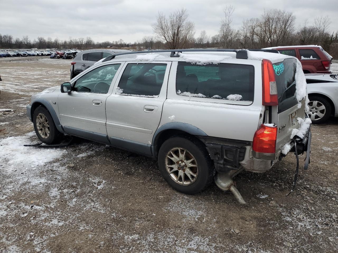 Lot #3052366644 2004 VOLVO XC70