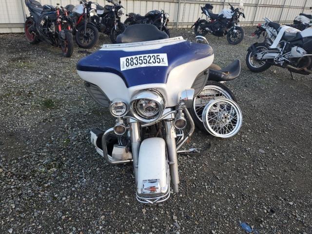 HARLEY-DAVIDSON FLHTCUI 2007 white road/str gas 1HD1FC4137Y601310 photo #3