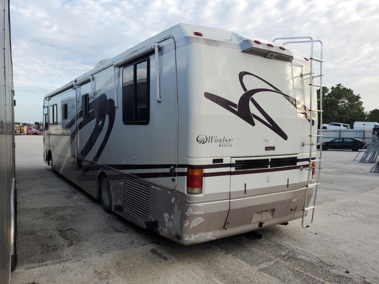 Lot #3050446245 1999 MONA MOTORHOME