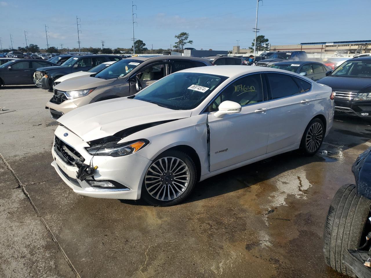  Salvage Ford Fusion