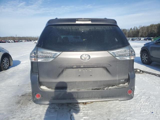 2017 TOYOTA SIENNA SE 5TDXZ3DC4HS879926