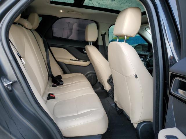 2017 JAGUAR F-PACE PRE SADCJ2BV1HA047319