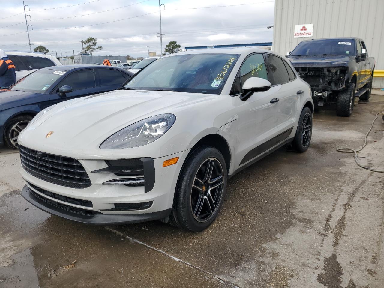  Salvage Porsche Macan