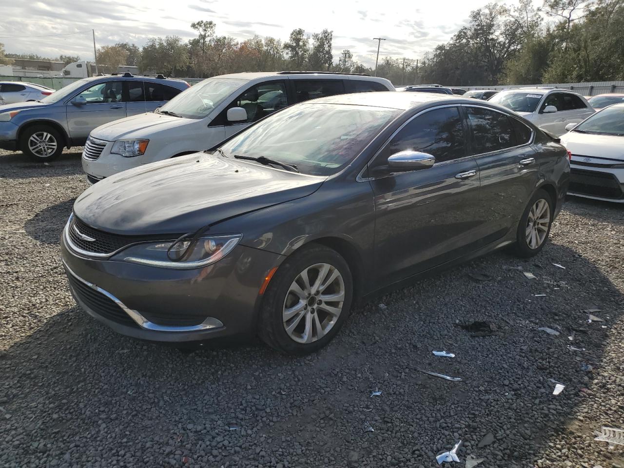  Salvage Chrysler 200