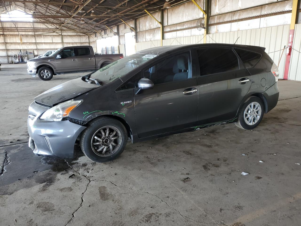  Salvage Toyota Prius