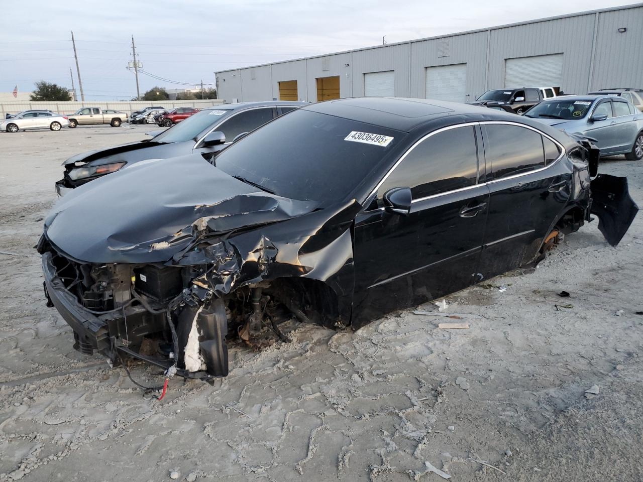  Salvage Lexus Es