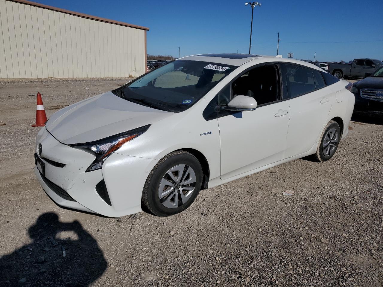  Salvage Toyota Prius