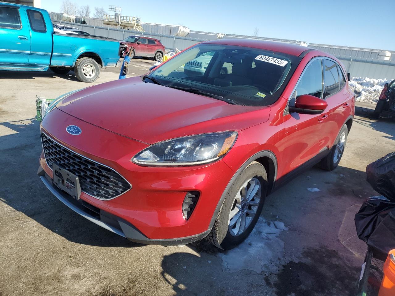  Salvage Ford Escape