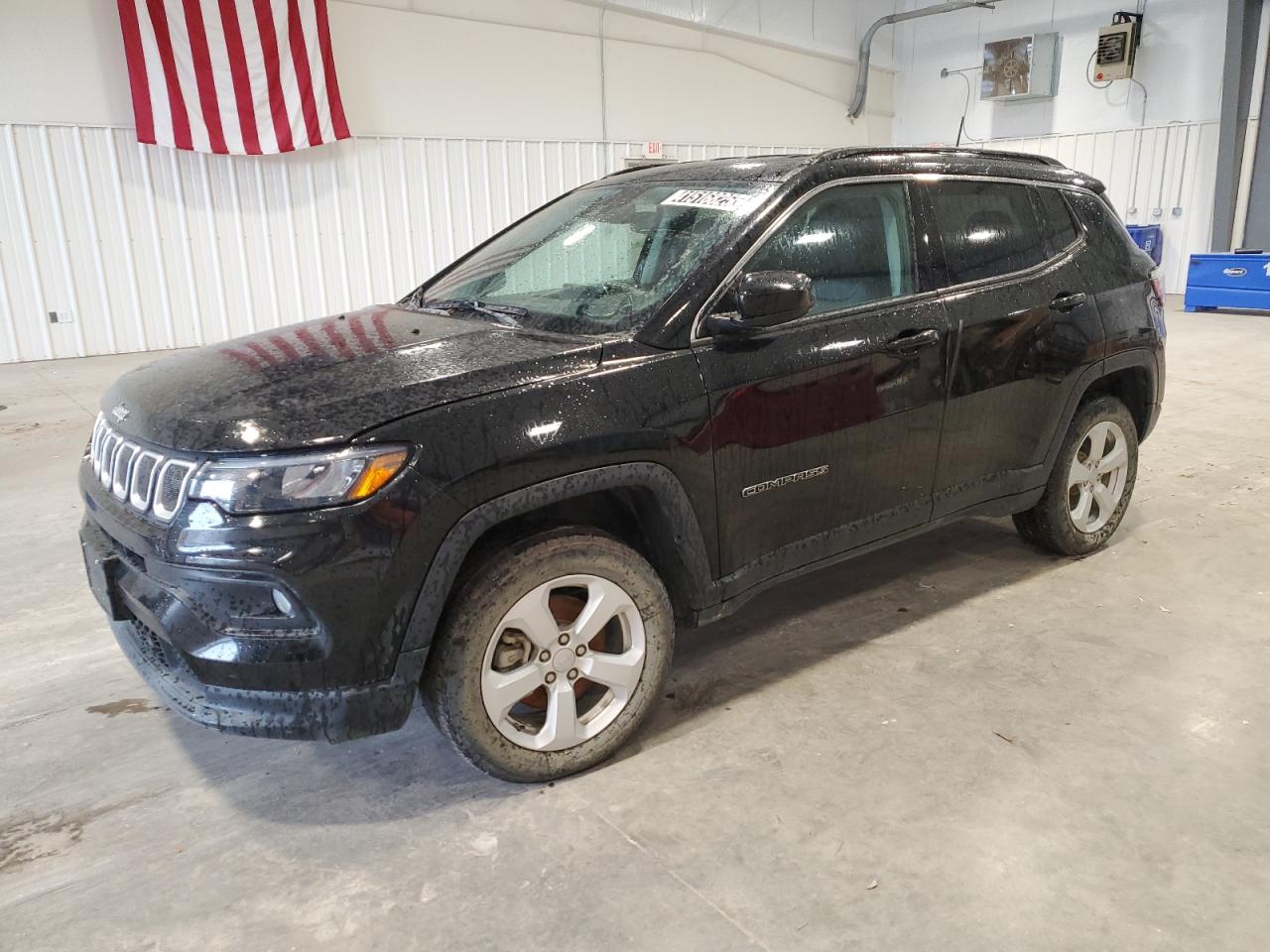  Salvage Jeep Compass