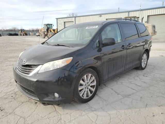 TOYOTA SIENNA XLE