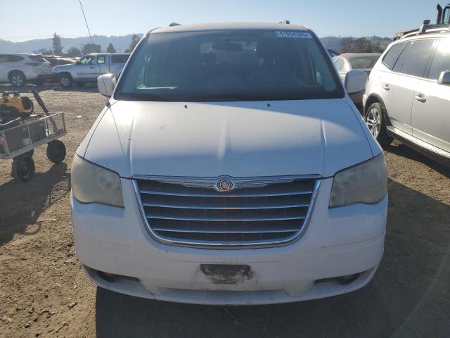 2010 CHRYSLER TOWN & COU - 2A4RR5D15AR479062