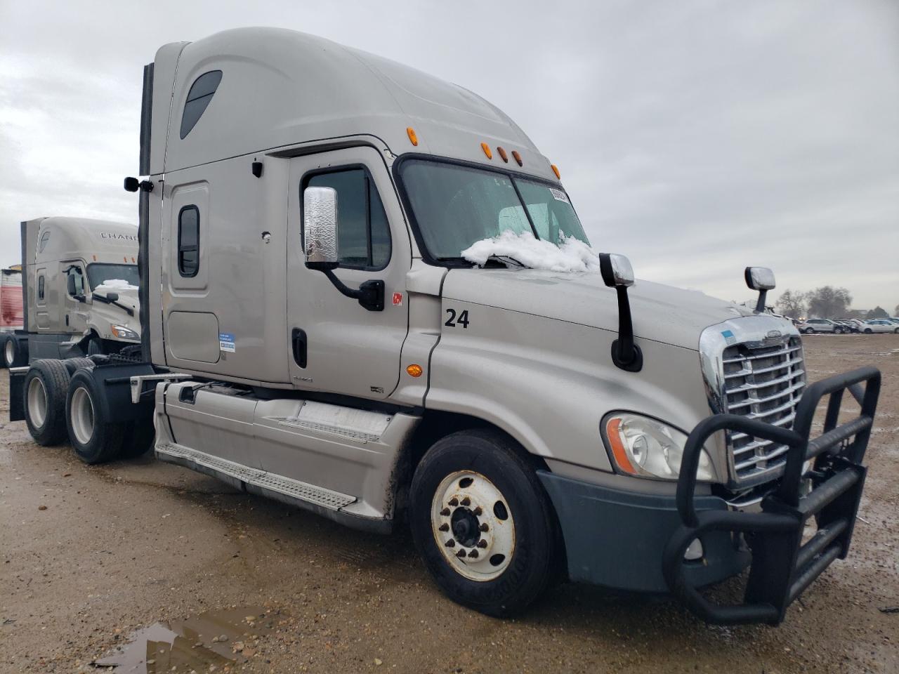 Lot #3045619655 2016 FREIGHTLINER CASCADIA 1