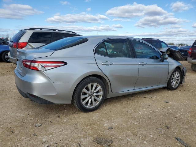 TOYOTA CAMRY L 2018 silver  gas 4T1B11HK5JU023006 photo #4