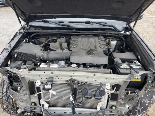 2019 TOYOTA 4RUNNER SR - JTEZU5JR1K5207892