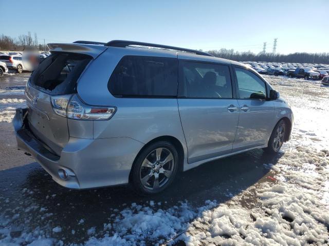 2017 TOYOTA SIENNA SE 5TDXZ3DC4HS797467