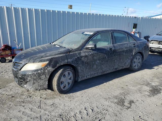TOYOTA CAMRY BASE